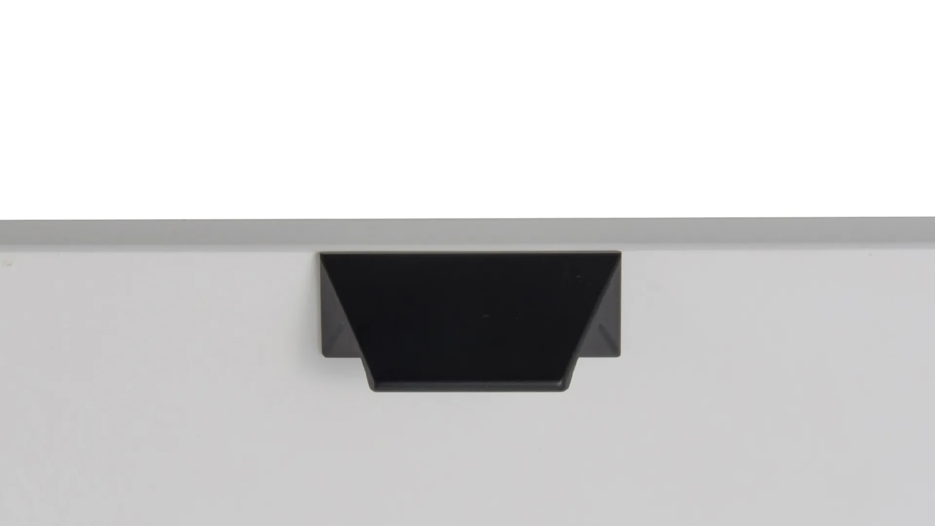 Мебельная ручка RICK RS157BL.3/32