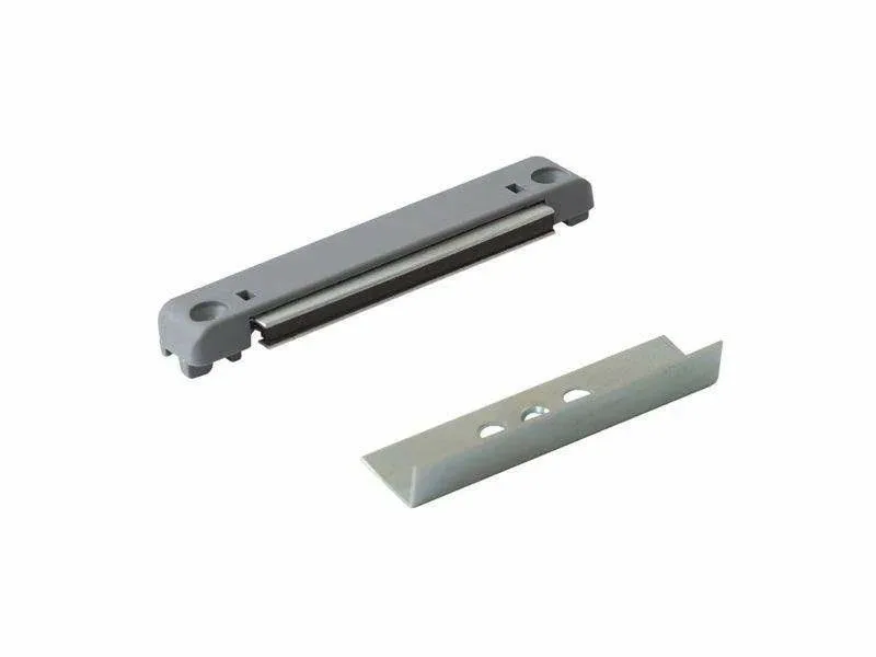 Установка магнитной защёлки на балконную дверь процесс установки защёлки|