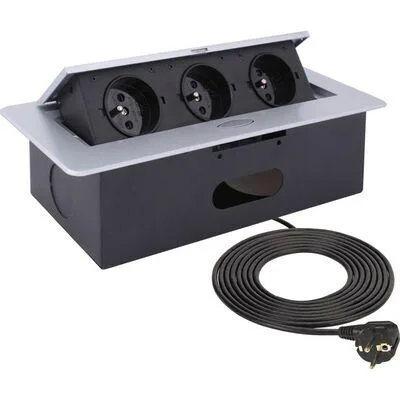 Выдвижной удлинитель NOVA 3 розетки, чёрный Выдвижной удлинитель NOVA 3 розетки, чёрный