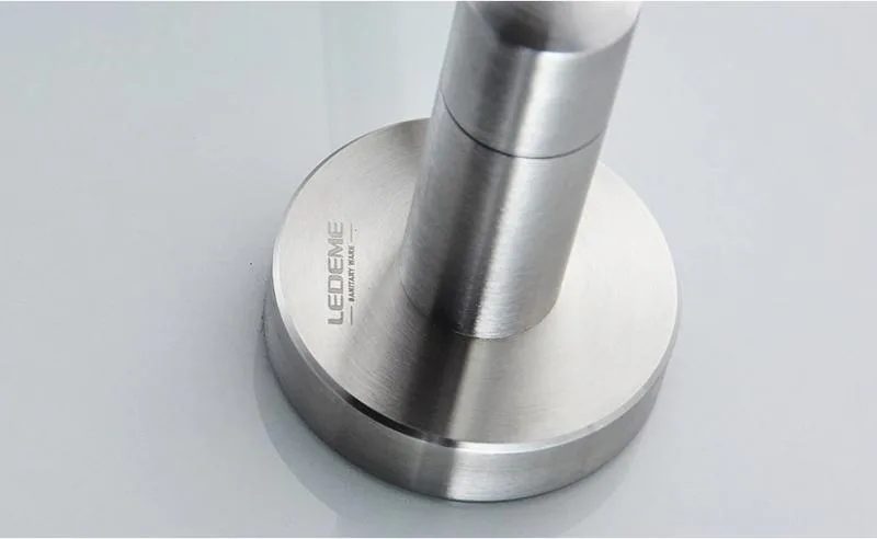 Держатель для полотенец Ledeme L71701. Четвёртое изображение держателя