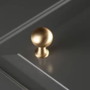 Мебельная ручка NORD золото брашированное