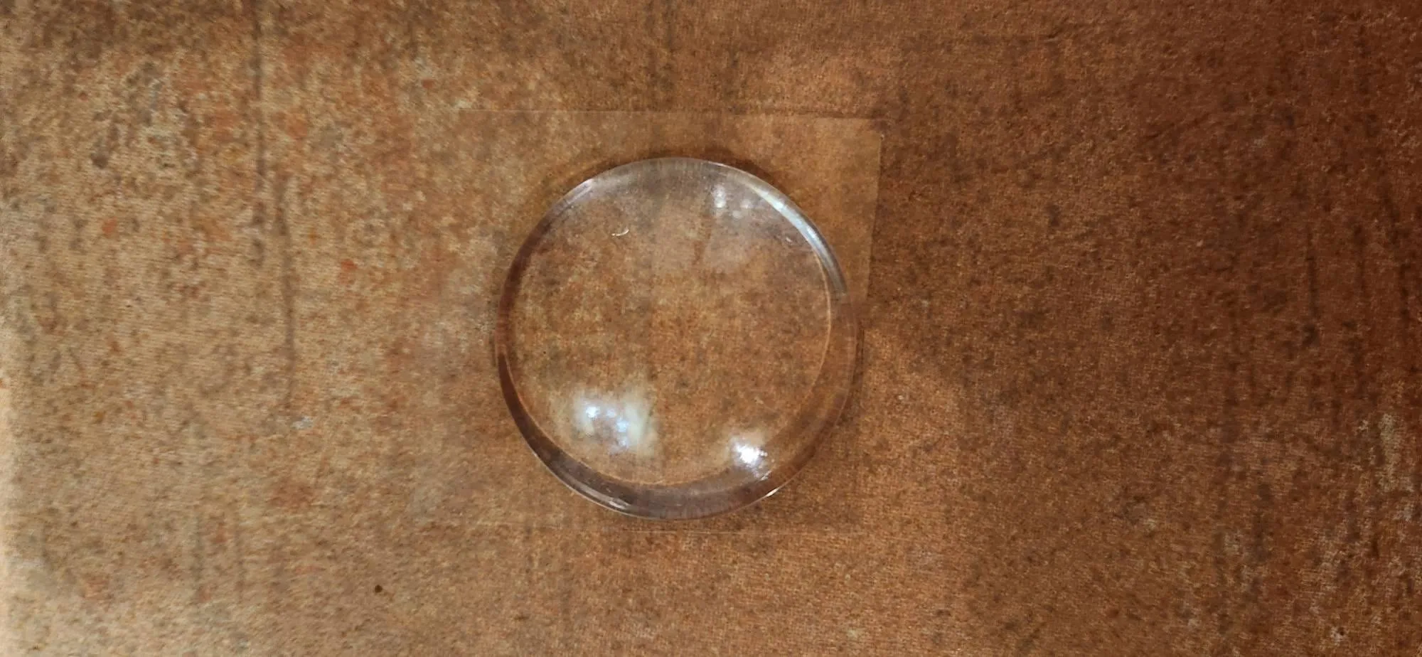 увеличенное изображение настенного силиконового отбойника отбойник в увеличенном виде —