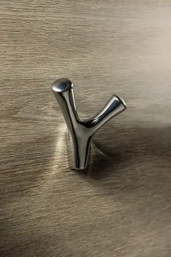 Стильный дизайн крючка для одежды изображение стильного дизайна крючка|