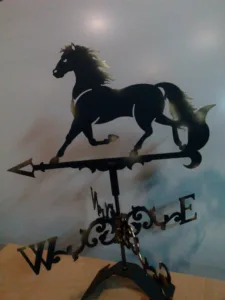 Флюгер конь