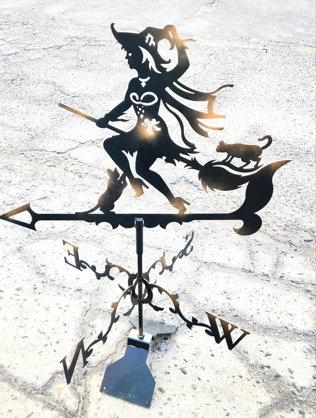 Флюгер «Девушка» изображение флюгера «Девушка» |