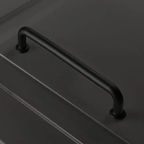 Мебельная ручка GTV NORD чёрный матовый на тёмном на фотографии показана мебельная ручка GTV NORD на тёмном фоне |