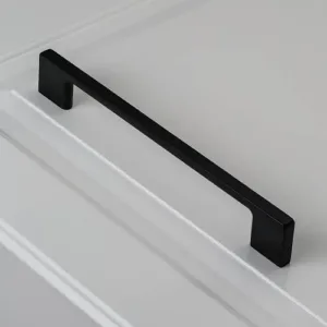 Мебельная ручка GTV UZ-819 черный матовый (128)