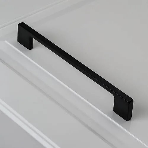 Мебельная ручка GTV UZ-819 черный матовый (160)