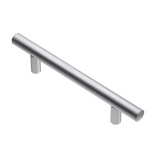 Деталь ручки рейлинговой Крупный план ручки с акцентом на её дизайн|