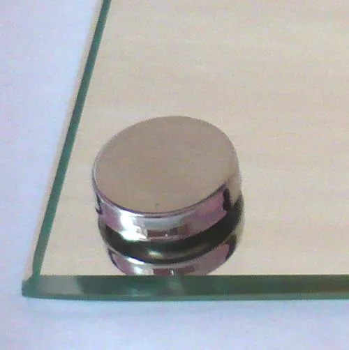 «Крепление для зеркал или стекла на отверстие д. 20 от OSKAR | Купить в Минске | Цена в Беларуси». «Крепление для зеркал или стекла на отверстие д. 20 от OSKAR | Купить в Минске | Цена в Беларуси».