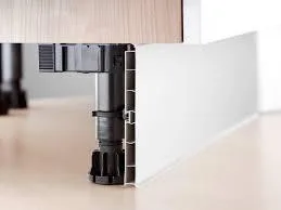 Сопутствующие элементы: углы и заглушки для цоколя изображение угла и заглушки в комплекте с цоколем