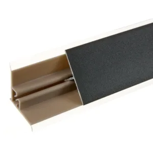 Плинтус алюминиевый ПЛАТО-Ч 3 метра черный