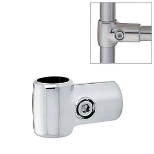 R8 Соединитель двух труб д.25