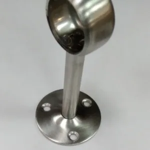 Дистанционный держатель трубы д.25 570-85 мм проходной НЕРЖАВЕЙКА