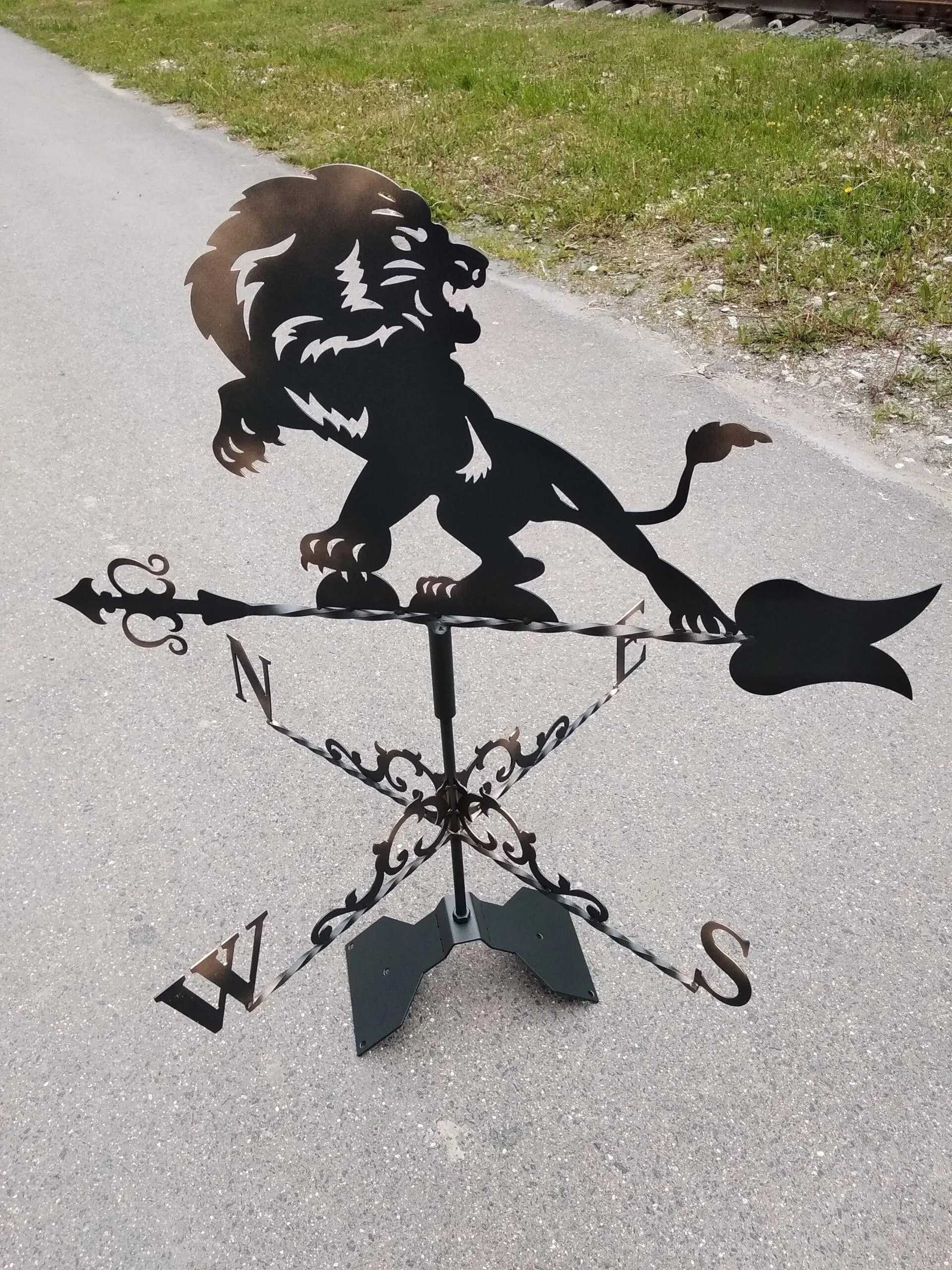 Флюгер «Лев злой» ещё одно изображение флюгера «Лев злой» |