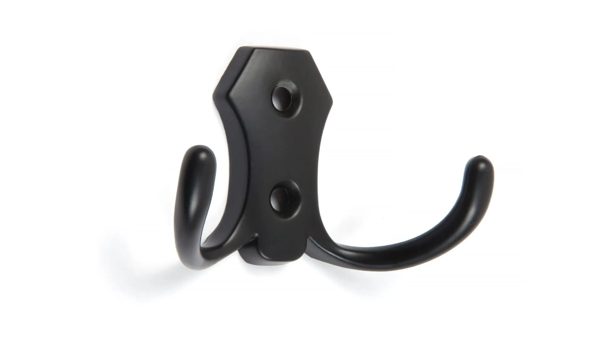 крючок для одежды на стене; изображение крючка, подвешенного на стену;