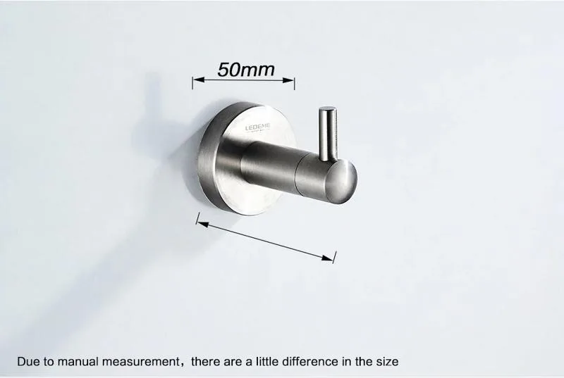 Крючки для ванной в высоком разрешении. Крупный план крючка для ванной