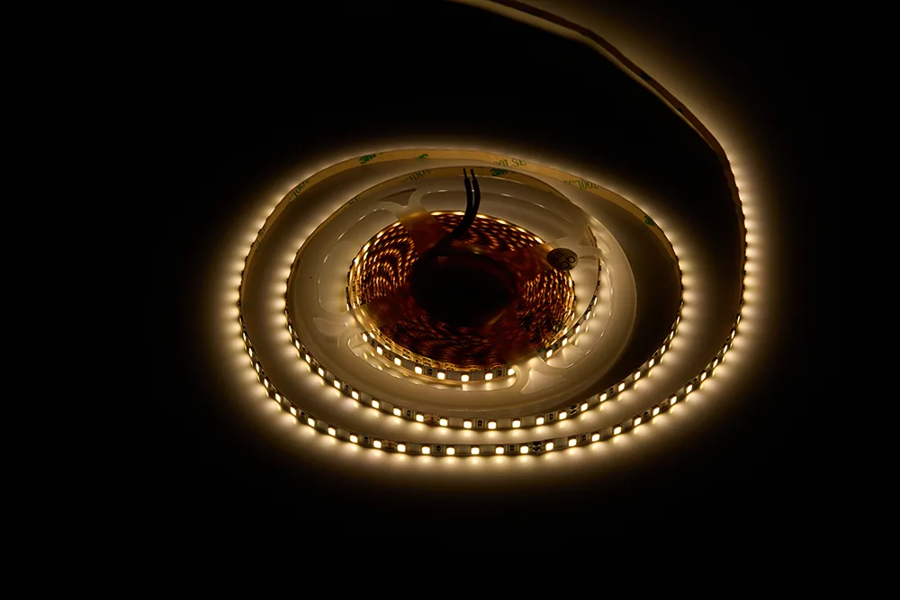 ЛЕНТА светодиодная AQ LED-LINE 2835 120 LED/м 24V 9,6W/м 5 мм IP20 теплый белый 5 м (15.0028)