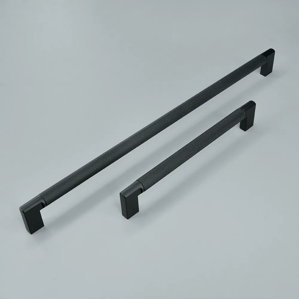 Ручка AQ Blackburn С=160 черный матовый