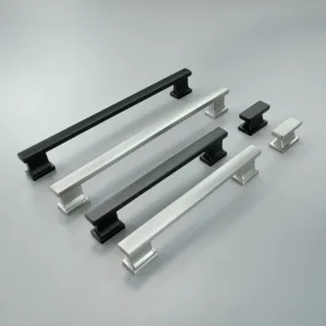 Ручка AQ Adora С=16 черный матовый