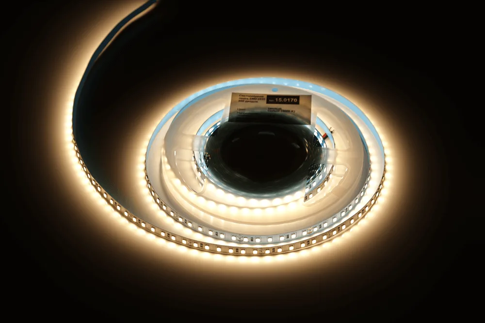 ЛЕНТА светодиодная AQ LED-LINE 2835 120 LED/м 24V 9,6W/м 8 мм IP20 теплый белый 5 м (15.0038)