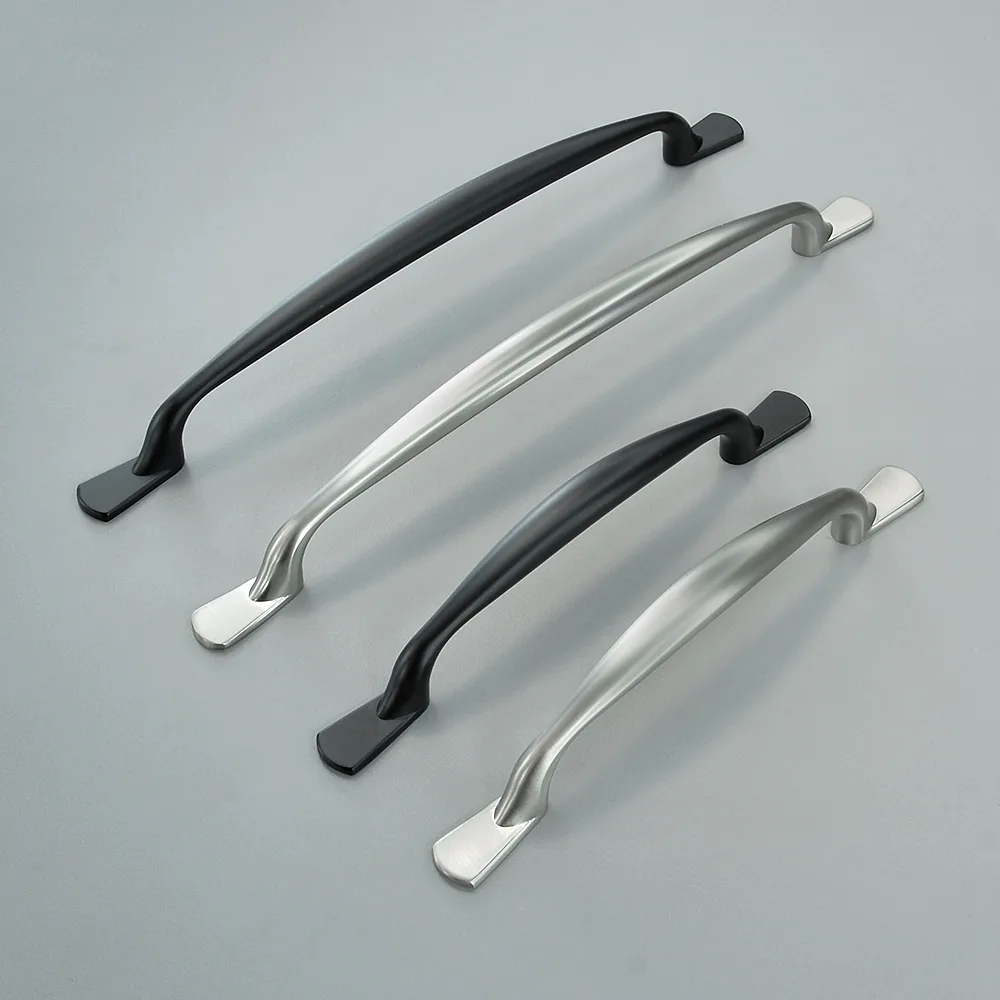 Ручка AQ Sheddi С=160 черный матовый