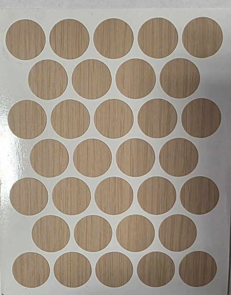 Заглушка самоклеящаяся д.18 мм 32шт. дуб выбеленный