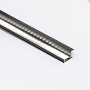 Профиль алюминиевый накладной/торцевой CAPELLA-3018B, с экраном, цвет черный, 2м (для 18 ДСП), AKS