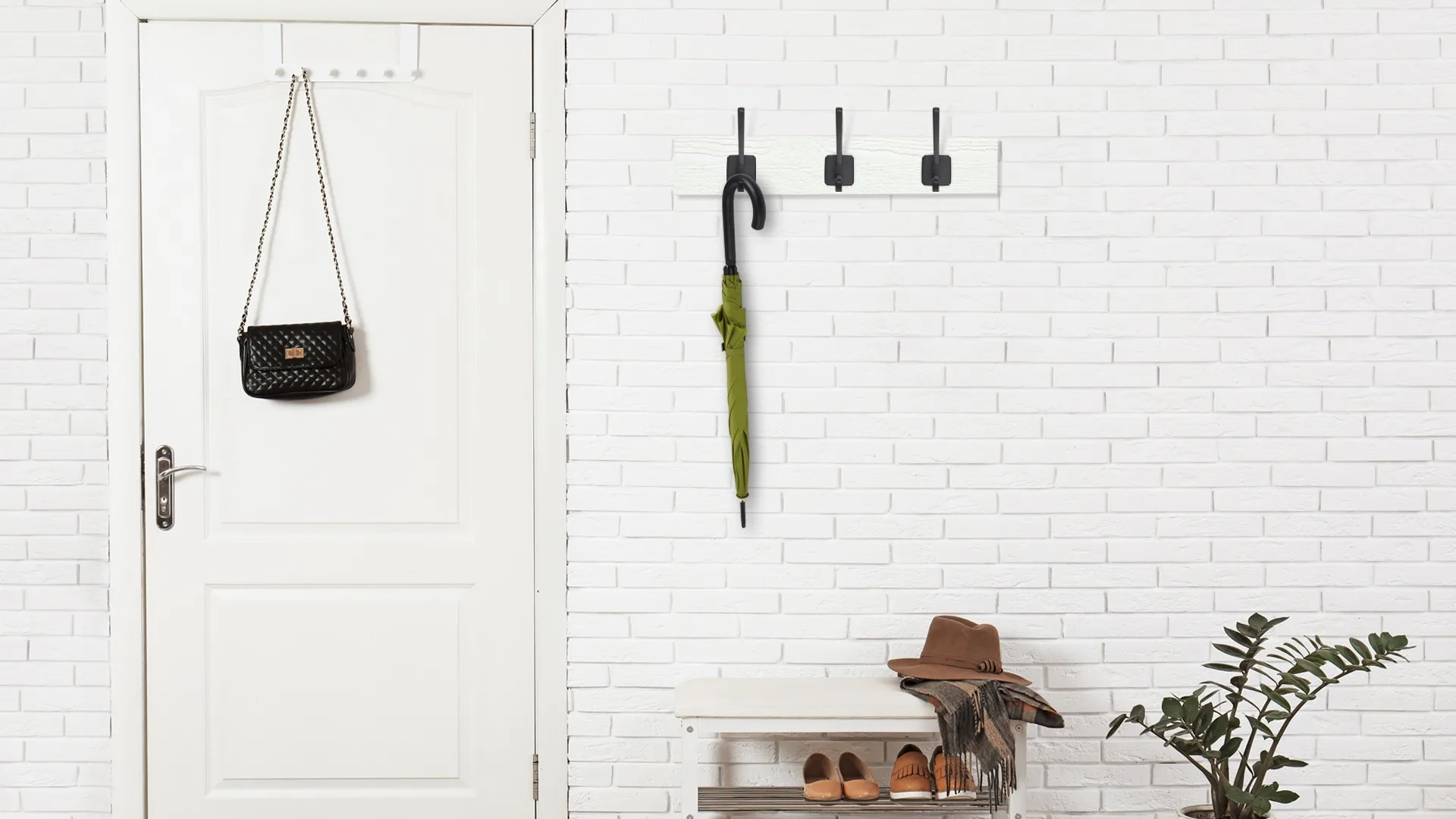 Мебельный крючок HENRY K217BL.9