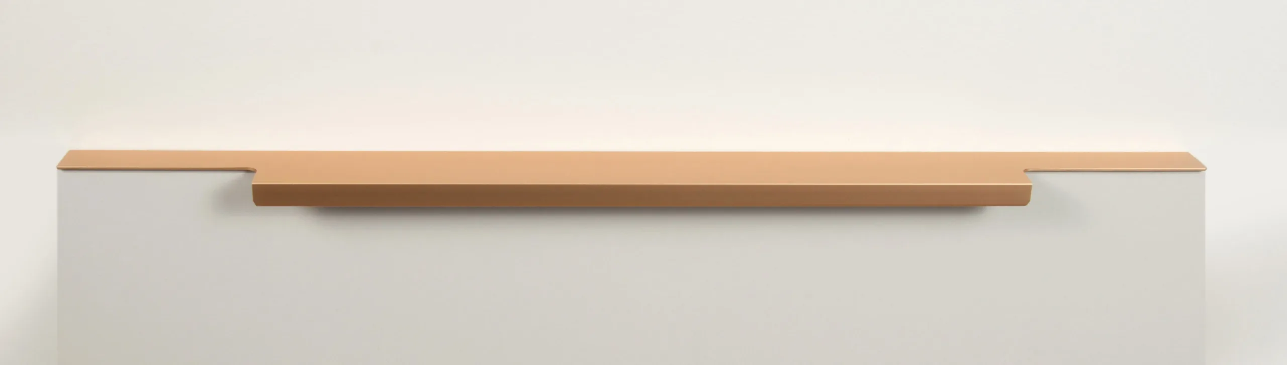 Мебельная ручка RAY RT009SG.1/000/450/*