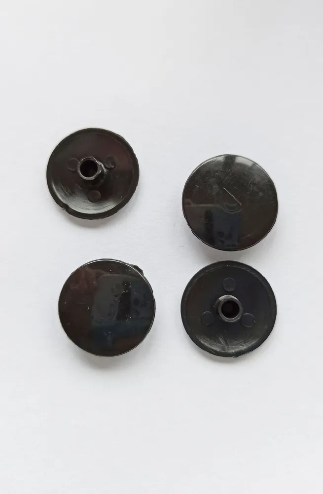 Заглушка под евровинт (конфирмат) пластиковая 100 шт черный