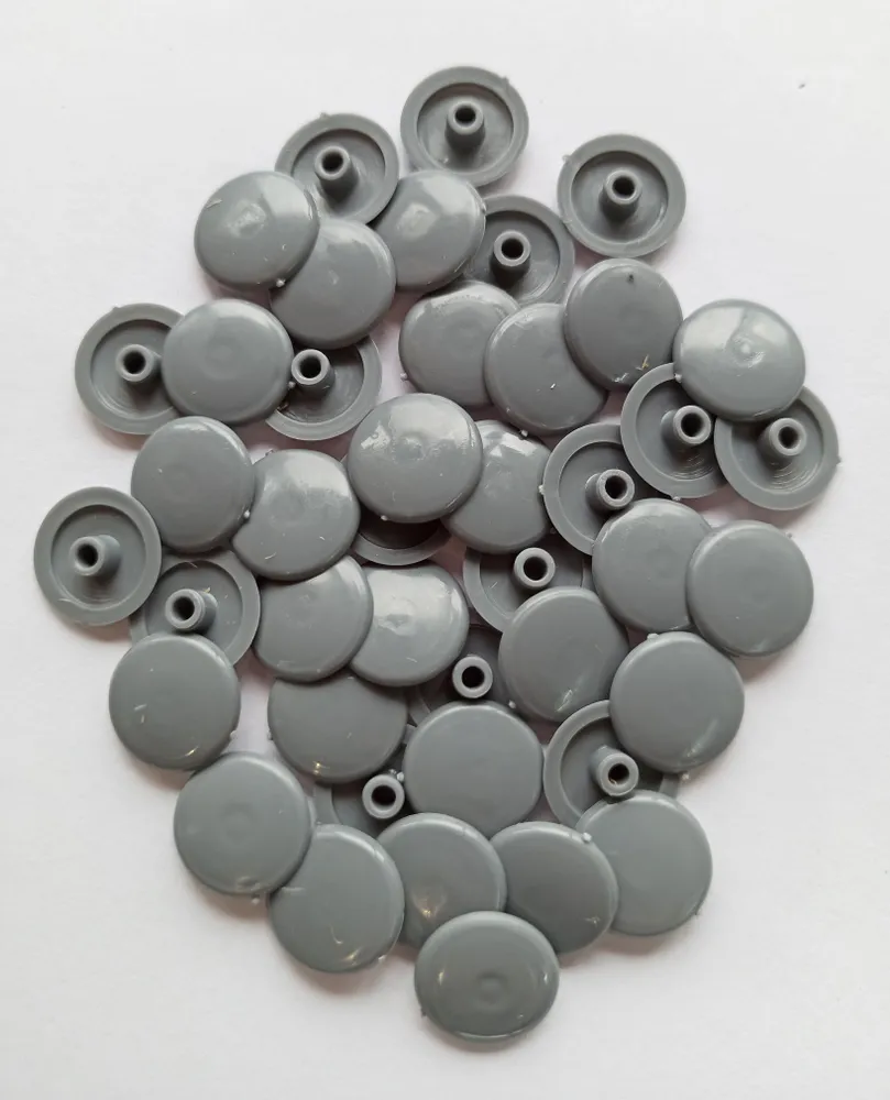 Заглушка под евровинт (конфирмат) пластиковая 100 шт металлик