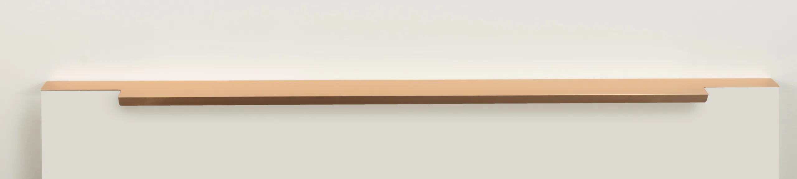 Мебельная ручка RAY RT109SG.1/000/700