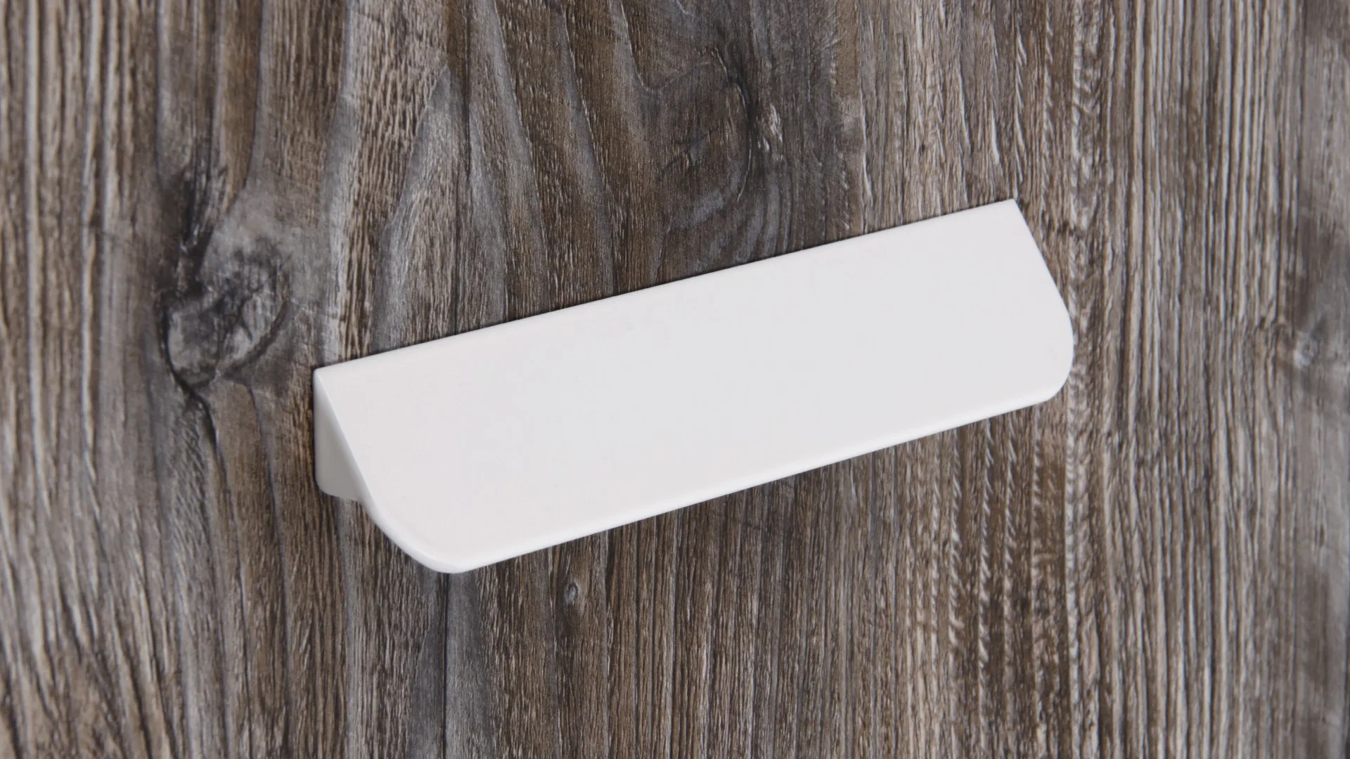 Мебельная ручка TICK RS156W.3/96