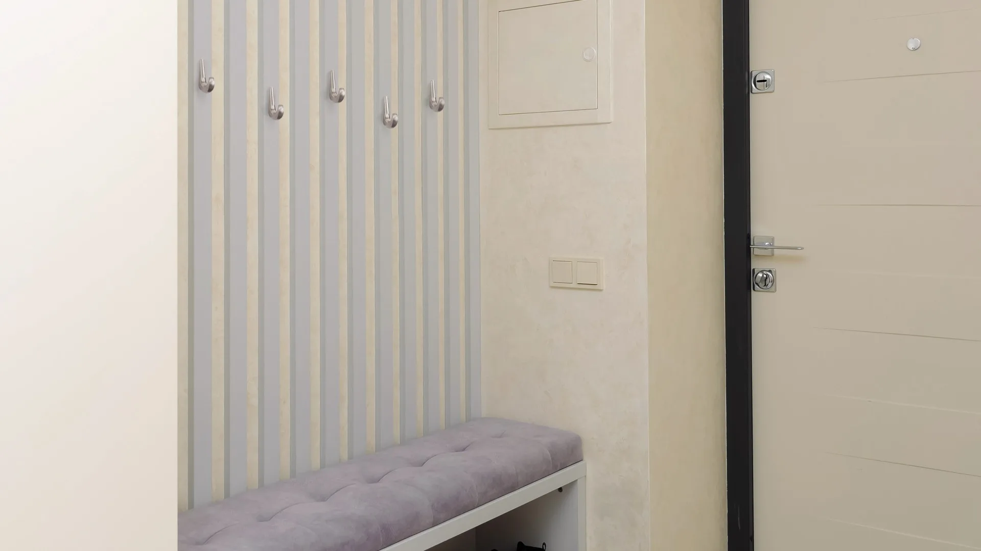 Мебельный крючок NILL K103BSN.9