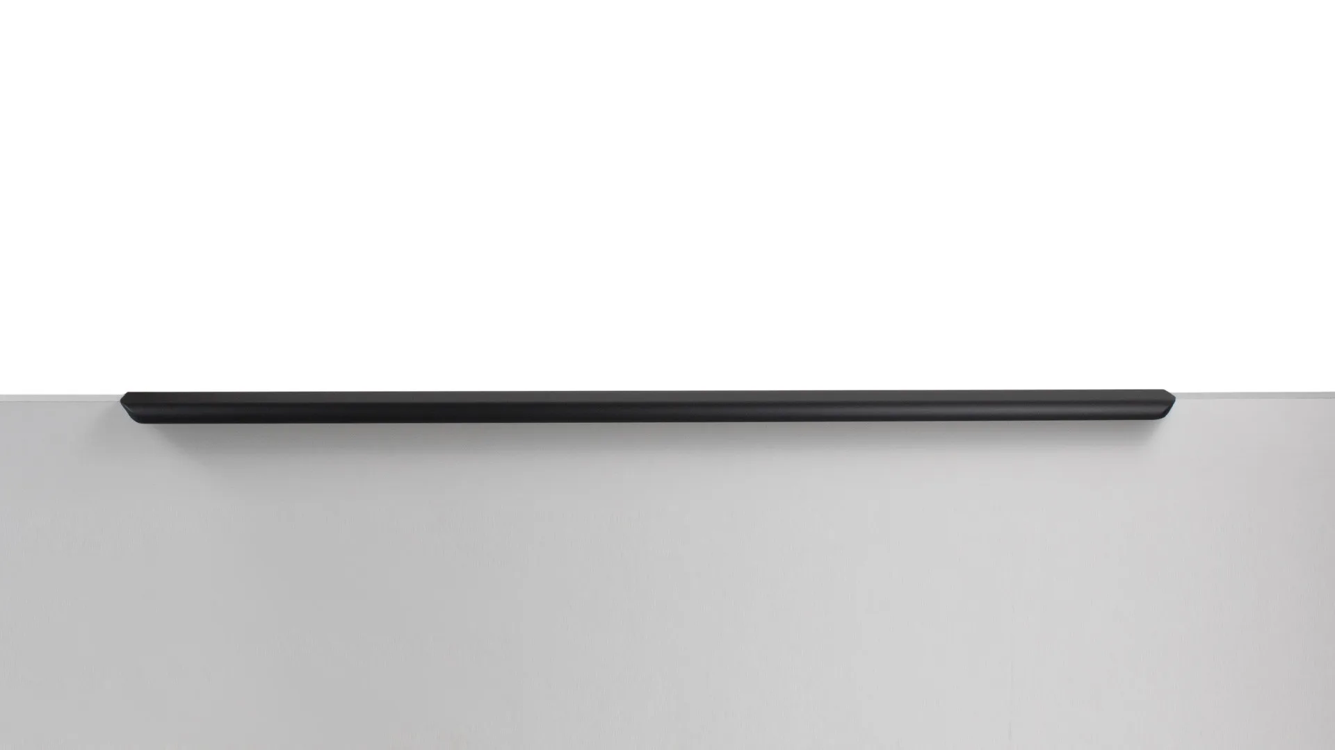 Мебельная ручка MONTE 2.0 RT810BL.1/640/700