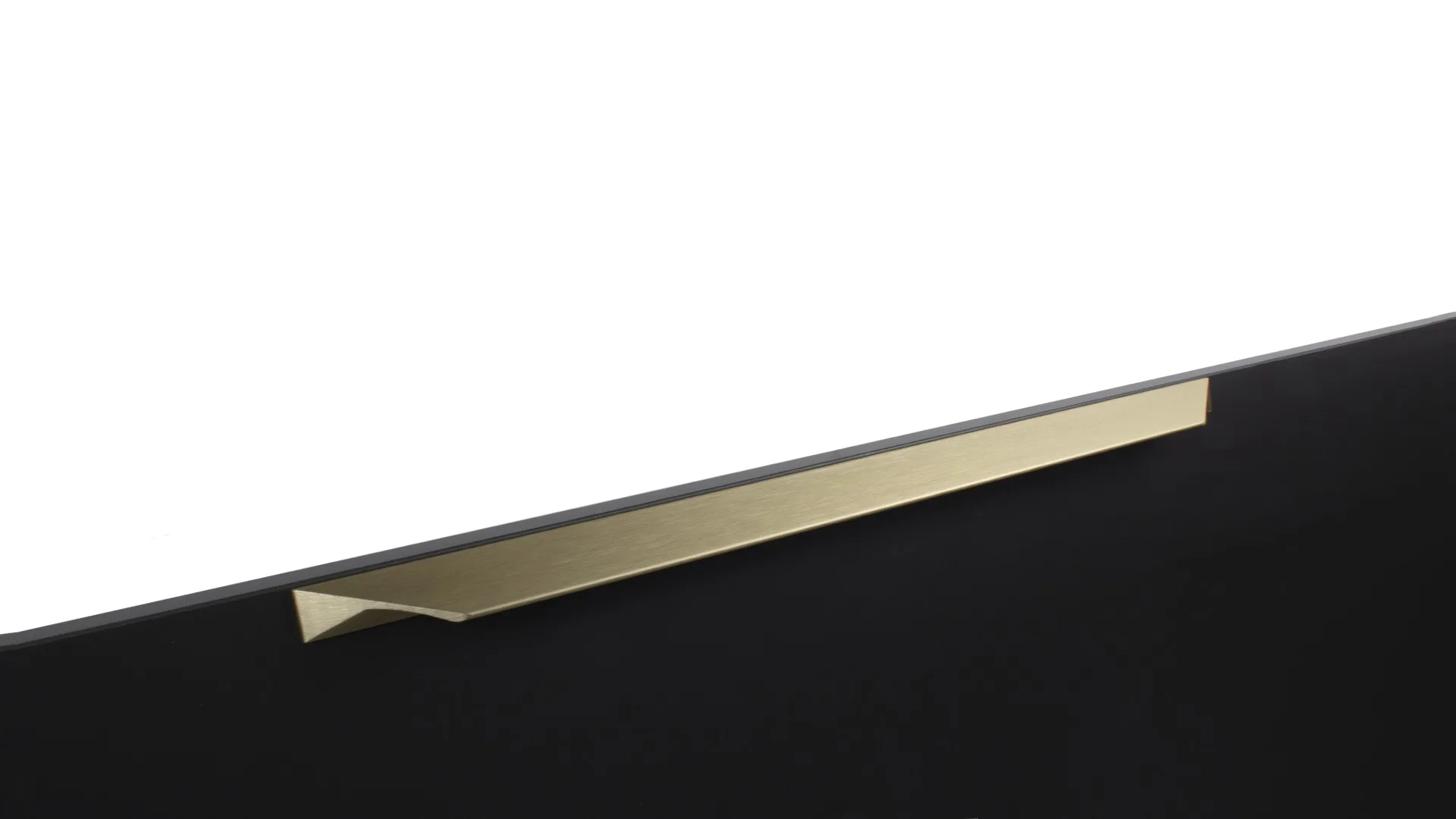 Мебельная ручка RICK RS157BSG.3/512