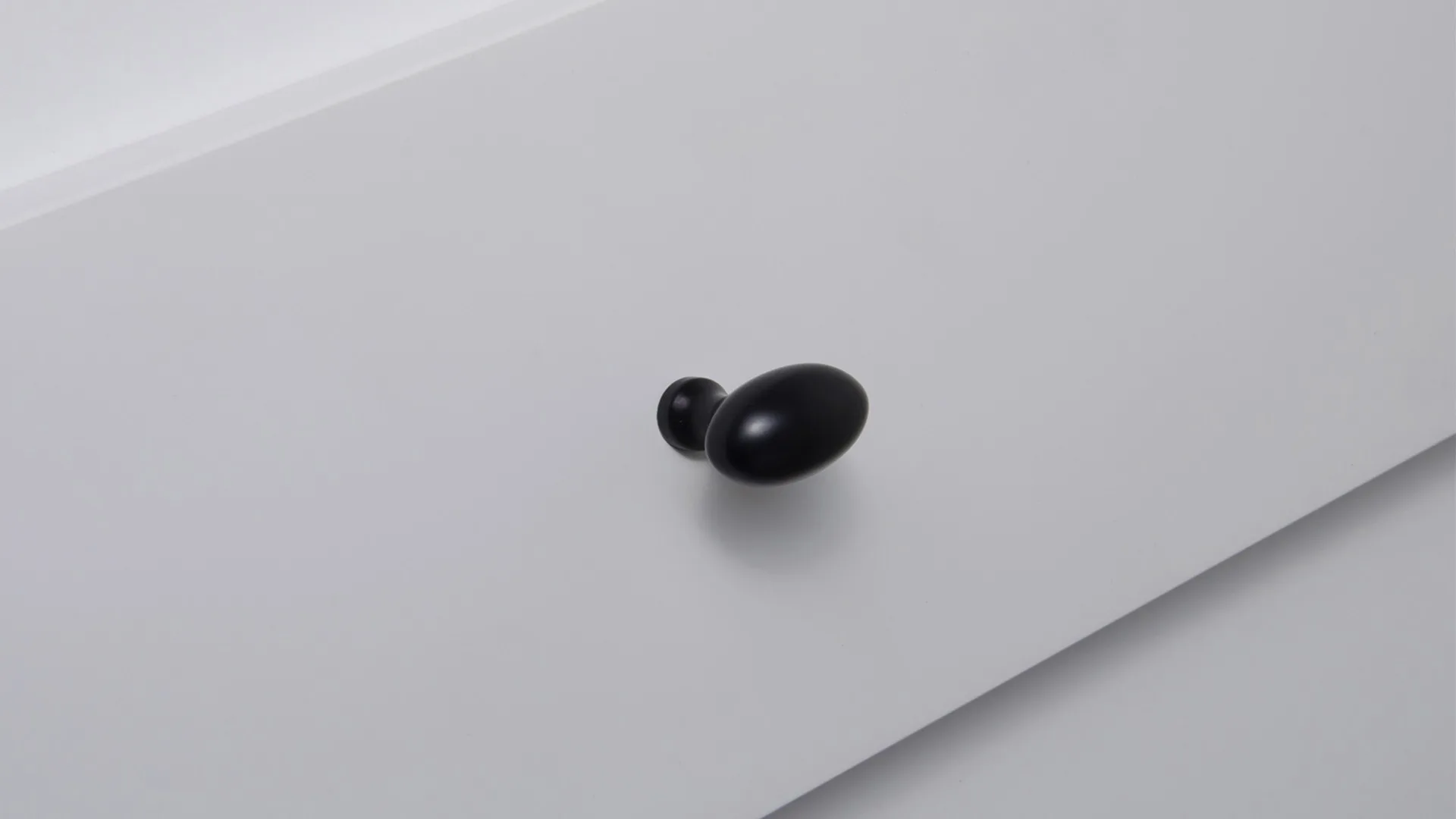 Мебельная ручка FUTUR RC220BL.4