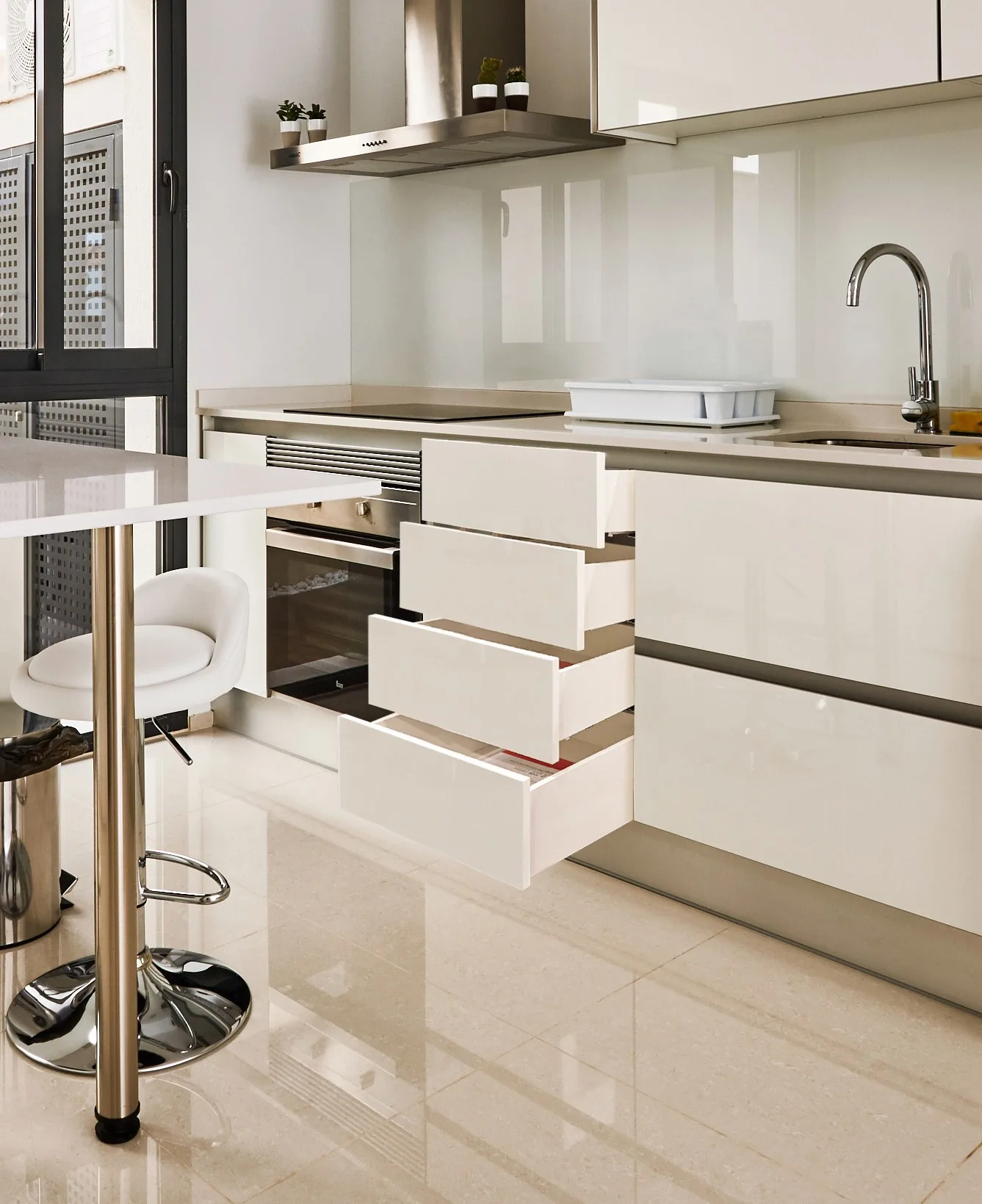 Направляющие скрытого монтажа В-Slide DB8886Zn/300