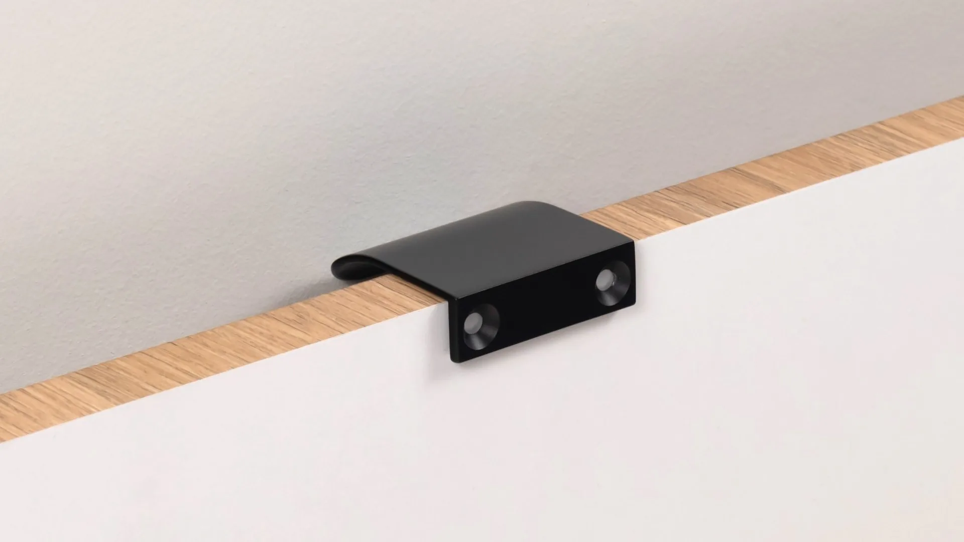 Мебельная ручка POINT RT011BL.1/32