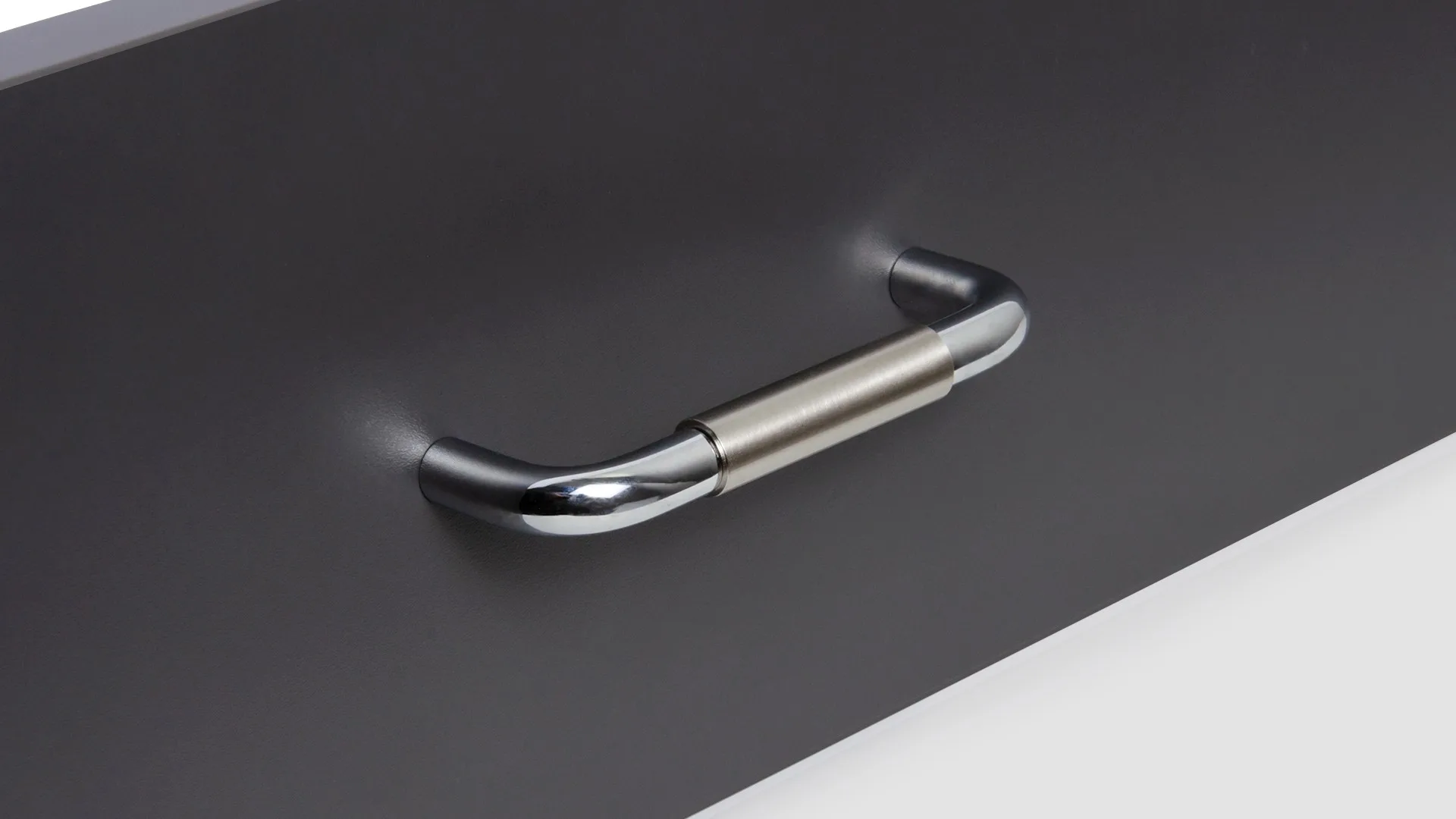 Мебельная ручка SLOT RS048CP/BSN.4/96