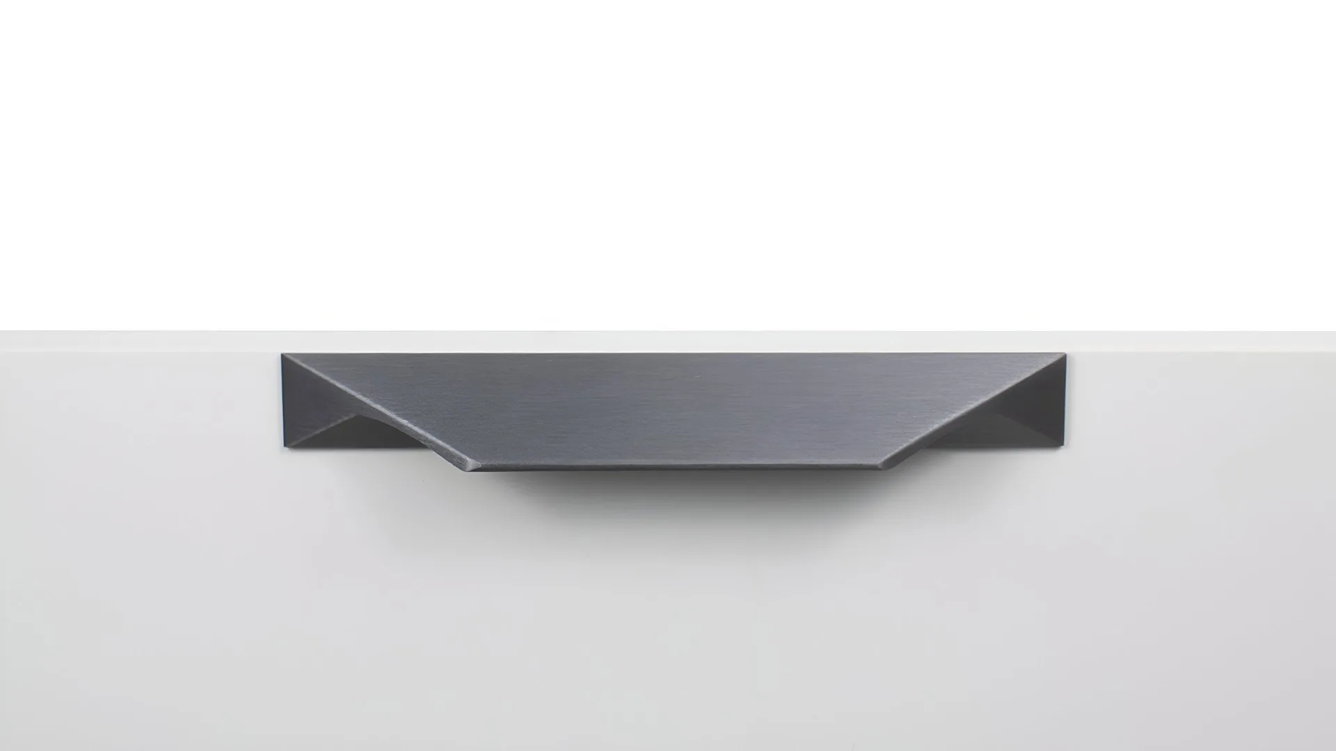 Мебельная ручка RICK RS157BGR.3/96