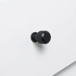 Мебельная ручка BOND RC324BL.4