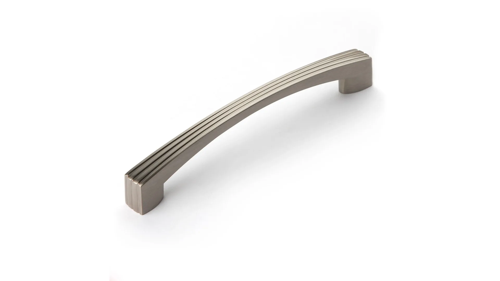 Мебельная ручка ERIKA RS270BSN.4/128