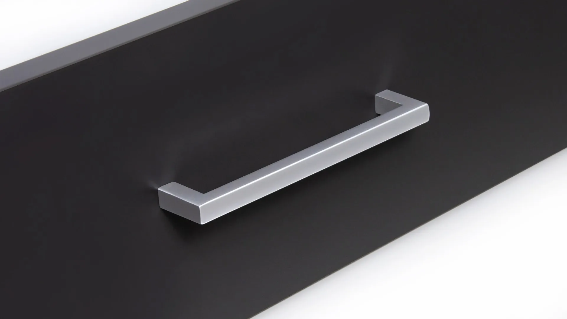 Мебельная ручка QUADRA RS043SC.4/128