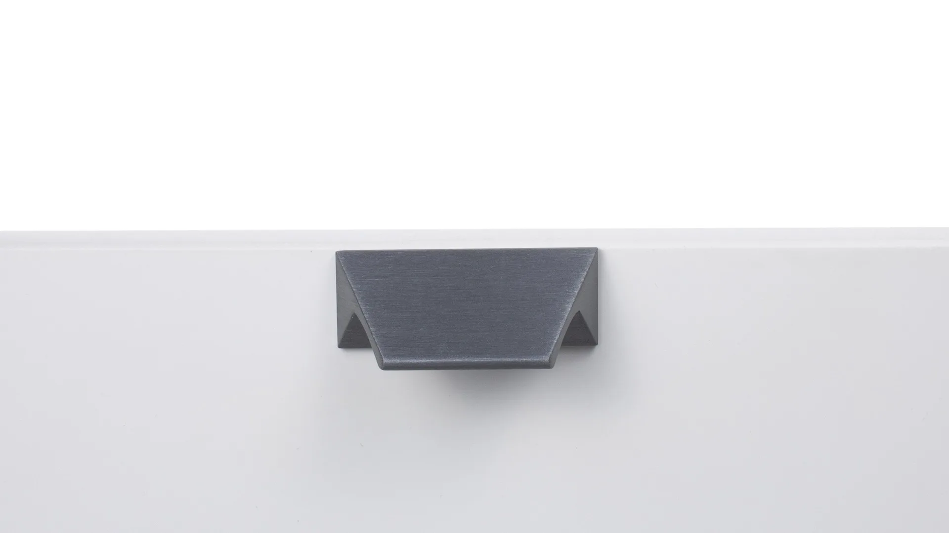 Мебельная ручка RICK RS157BGR.3/32