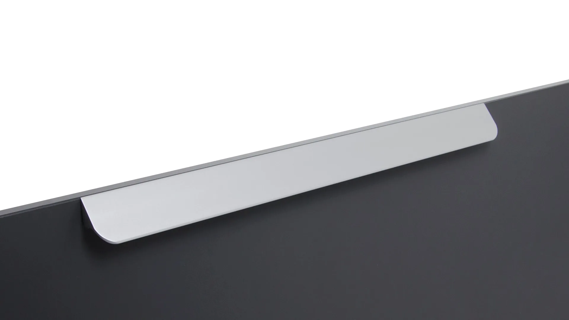 Мебельная ручка TICK RS156SC.3/320