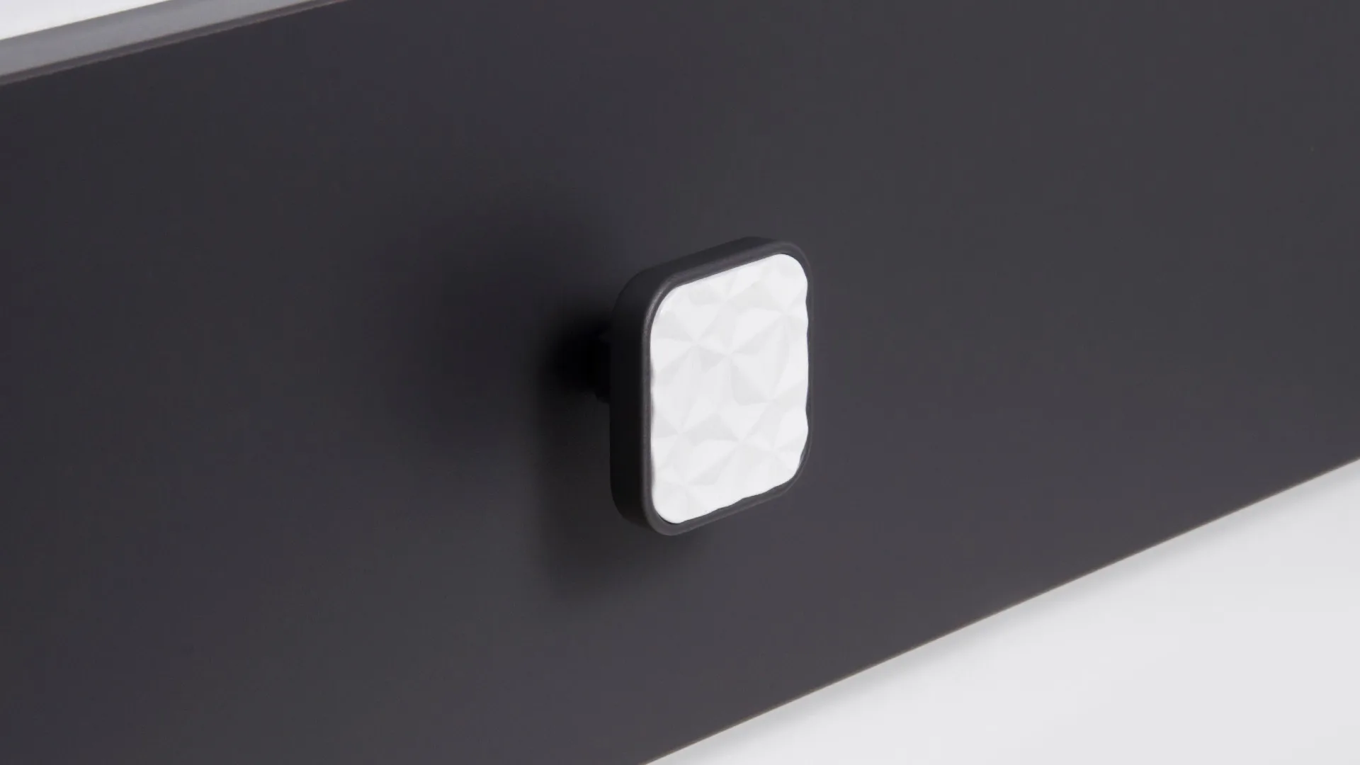 Мебельная ручка CUBO FACTURA RC526GR.1/W