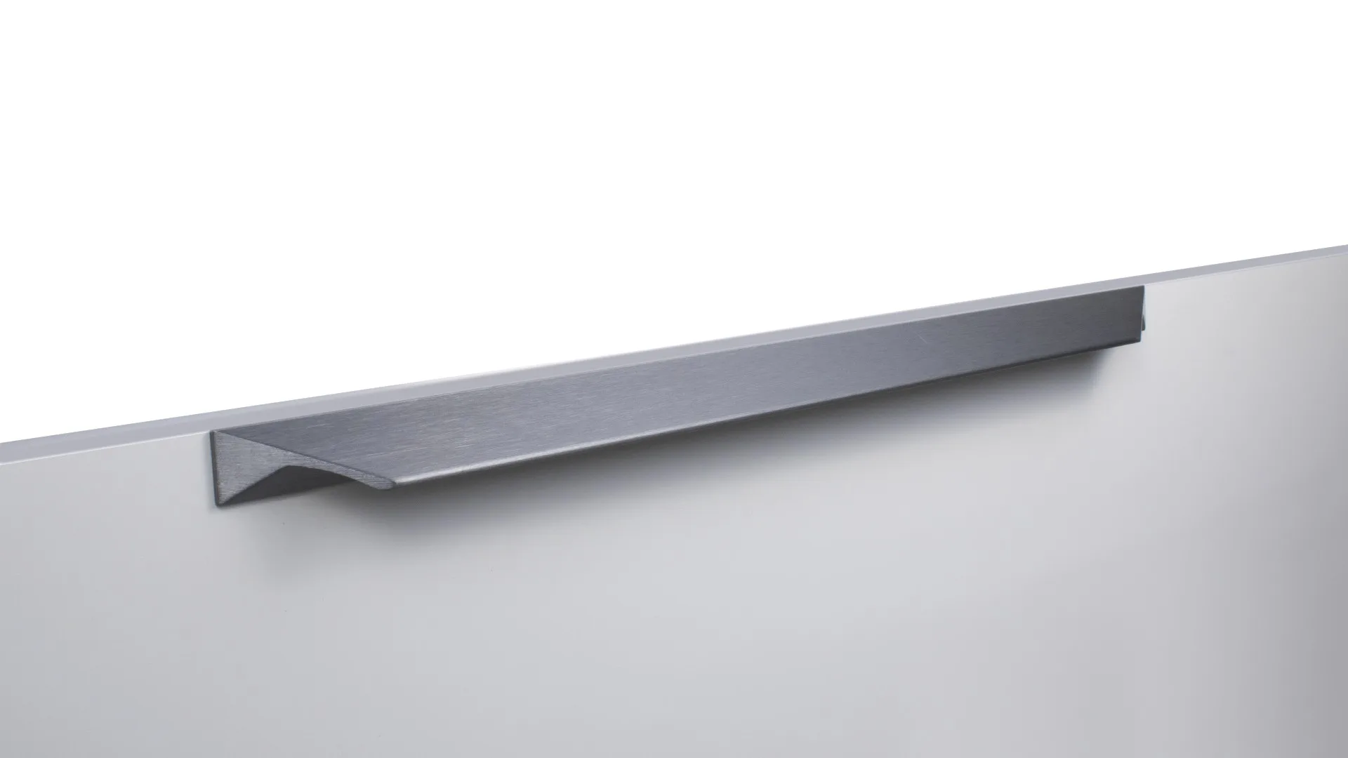 Мебельная ручка RICK RS157BGR.3/320