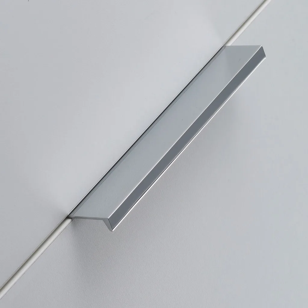 Ручка торцевая HEXI 96/150 мм, хром